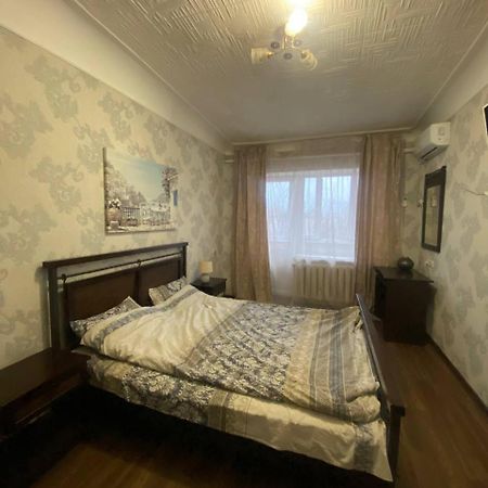 Apartamento 3Х Комнатные Аппартаменты В Центре Жд Вокзал Poltava Exterior foto